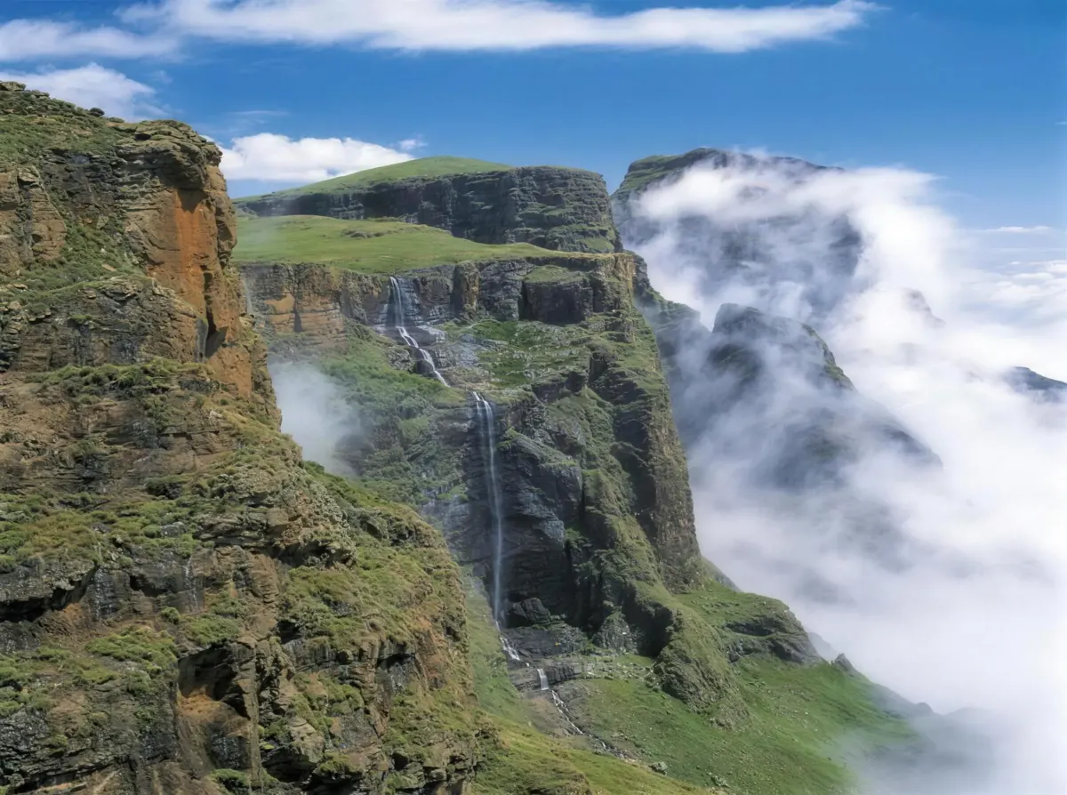 Waterfall pouring off the Drakensberg cliffs